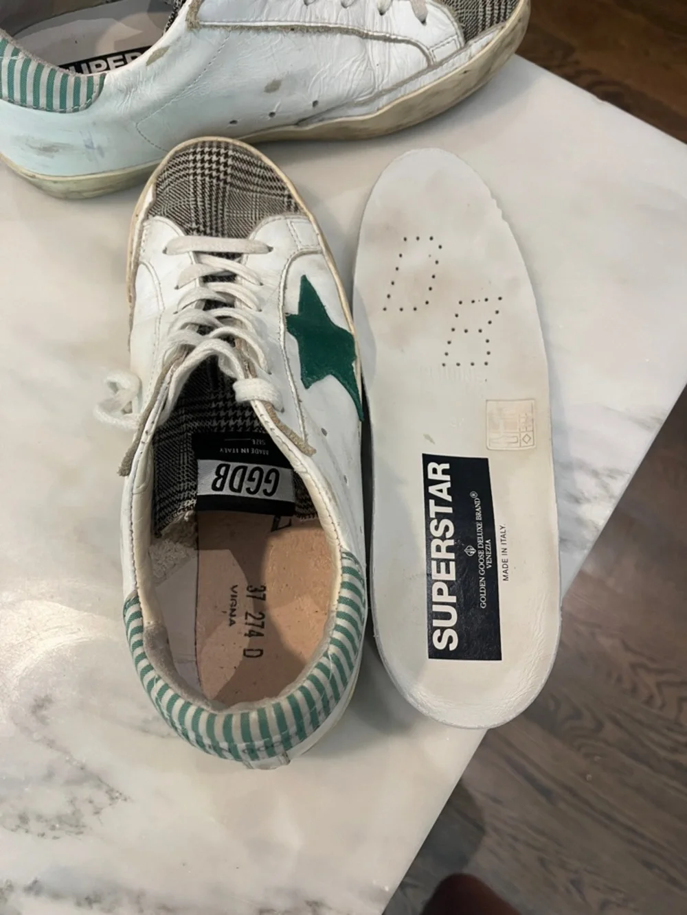 Authentic Golden Goose Sneakers size 37 - Picture 7 of 8